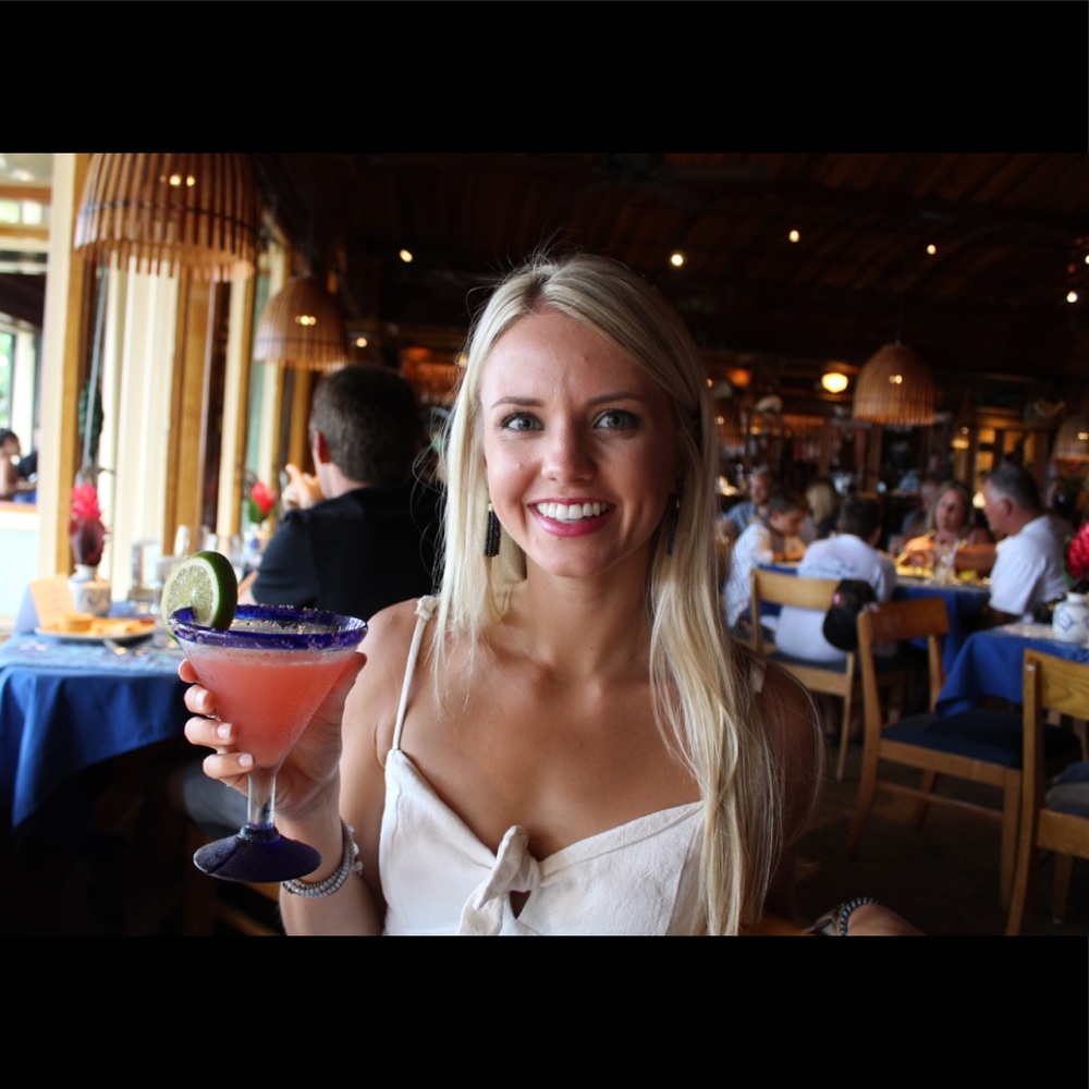 Meet your Posher, Nicole